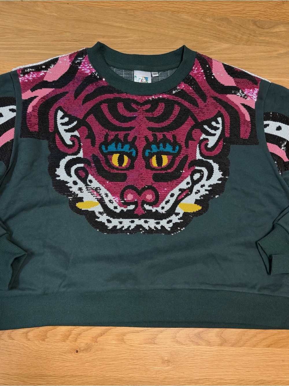 QUEEN OF SPARKLES Dark Green Crewneck with Pink Sequin Tiger